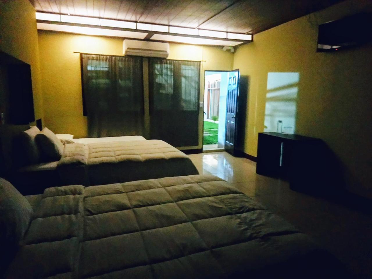 Kartagus Hotel San Salvador Eksteriør bilde